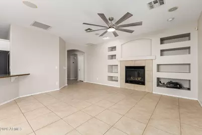 2102 E Yellowstone Place, Chandler, AZ 85249 - Photo 9