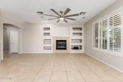 2102 E Yellowstone Place, Chandler, AZ 85249 - Photo 9