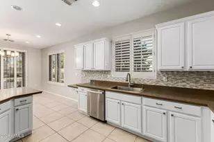 2102 E Yellowstone Pl, Chandler, AZ 85249 - Photo 11