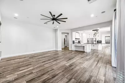 17962 W Montecito Avenue, Goodyear, AZ 85395 - Photo 7