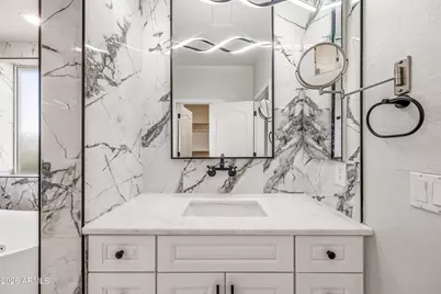 17962 W Montecito Avenue, Goodyear, AZ 85395 - Photo 39