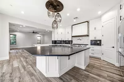 17962 W Montecito Avenue, Goodyear, AZ 85395 - Photo 11