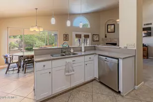 5102 E Fellars Dr, Scottsdale, AZ 85254 - Photo 15