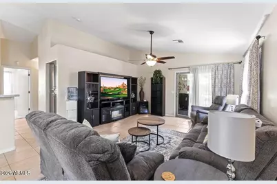 14211 N 149th Drive N, Surprise, AZ 85379 - Photo 9