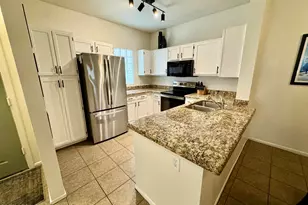 16013 S Desert Foothills Pkwy, Phoenix, AZ 85048 - Photo 9
