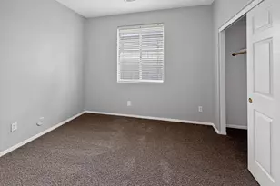 2421 W Ellis St, Phoenix, AZ 85041 - Photo 45