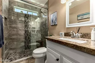 10617 W Runion Dr, Peoria, AZ 85382 - Photo 15