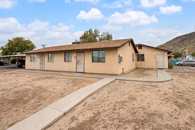 1702 W Shangri La Road #Apt 3, Phoenix, AZ 85029 - Photo 1