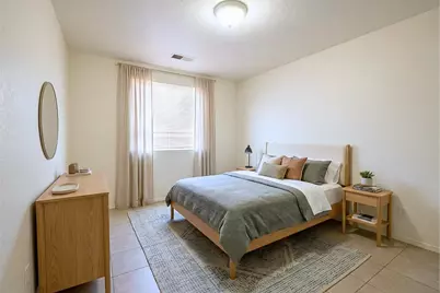 1702 W Shangri La Road #Apt 3, Phoenix, AZ 85029 - Photo 7