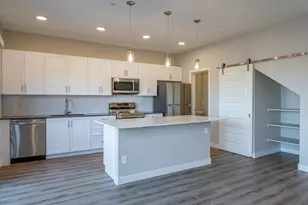 432 S 32nd St, Mesa, AZ 85204 - Photo 37