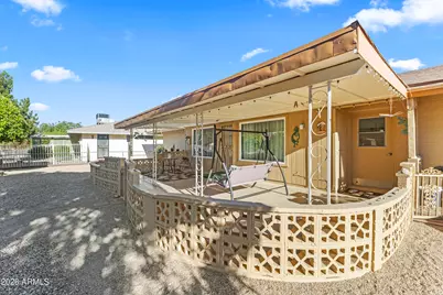 10410 W Floriade Drive, Sun City, AZ 85351 - Photo 27