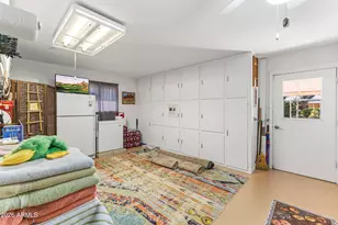 10410 W Floriade Dr, Sun City, AZ 85351 - Photo 31