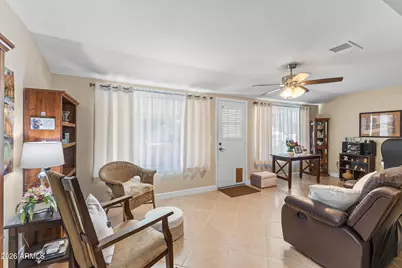 10410 W Floriade Drive, Sun City, AZ 85351 - Photo 19