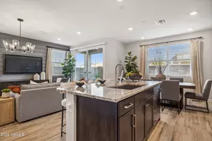 5866 E Zachary Dr, Phoenix, AZ 85054 - Photo 21