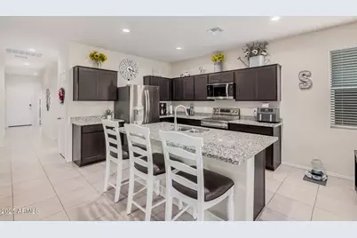 18434 W Chama Drive, Surprise, AZ 85387 - Photo 7