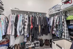 18434 W Chama Dr, Surprise, AZ 85387 - Photo 17