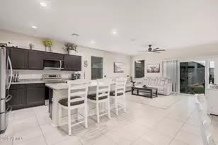 18434 W Chama Dr, Surprise, AZ 85387 - Photo 9