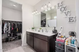 18434 W Chama Dr, Surprise, AZ 85387 - Photo 15