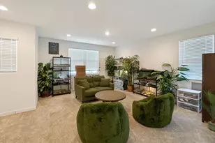 8327 E Petunia Ave, Mesa, AZ 85212 - Photo 15