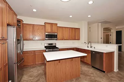 7054 W Eagle Ridge Lane, Peoria, AZ 85383 - Photo 3