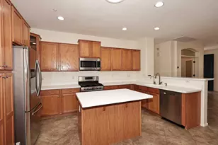 7054 W Eagle Ridge Ln, Peoria, AZ 85383 - Photo 3