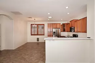 7054 W Eagle Ridge Ln, Peoria, AZ 85383 - Photo 7