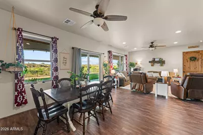 960 W McLean Drive, Wickenburg, AZ 85390 - Photo 3