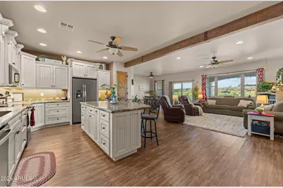 960 W McLean Drive, Wickenburg, AZ 85390 - Photo 15