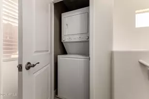 240 W Juniper Ave, Gilbert, AZ 85233 - Photo 17