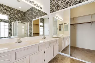 6792 W Linda Lane, Chandler, AZ 85226 - Photo 13