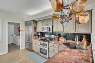 8100 E Camelback Rd, Scottsdale, AZ 85251 - Photo 15