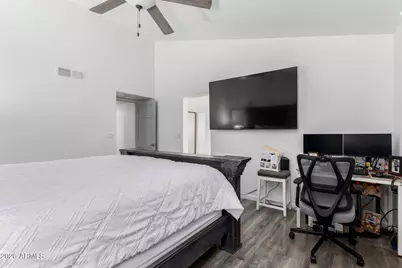 4807 W Julie Drive, Glendale, AZ 85308 - Photo 17