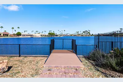 13655 N Buccaneer Way, Sun City, AZ 85351 - Photo 3