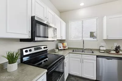 9721 W Crown King Road, Tolleson, AZ 85353 - Photo 17