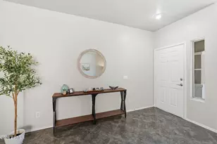 9721 W Crown King Rd, Tolleson, AZ 85353 - Photo 5