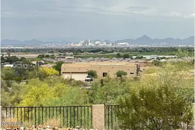 1710 W Western Star Boulevard, Phoenix, AZ 85041 - Photo 17