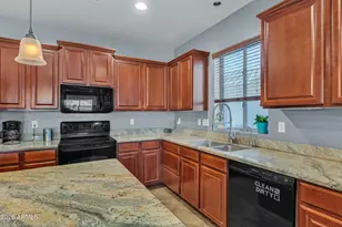 18950 N Alicante St, Maricopa, AZ 85138 - Photo 11