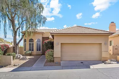 1 W Cochise Drive, Phoenix, AZ 85021 - Photo 1