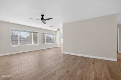 2355 W Waltann Lane, Phoenix, AZ 85023 - Photo 9