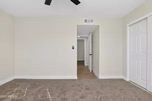 2355 W Waltann Ln, Phoenix, AZ 85023 - Photo 23