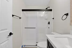 2355 W Waltann Ln, Phoenix, AZ 85023 - Photo 25