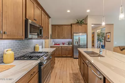 16911 W Alvarado Drive, Goodyear, AZ 85395 - Photo 11