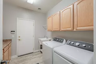 46092 W Dirk St, Maricopa, AZ 85139 - Photo 23