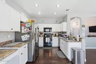 2033 N 107th Dr, Avondale, AZ 85392 - Photo 9