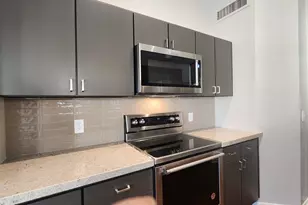 12831 S 45th St, Phoenix, AZ 85044 - Photo 9