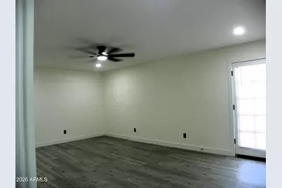 9402 N 18th Street N, Phoenix, AZ 85020 - Photo 17