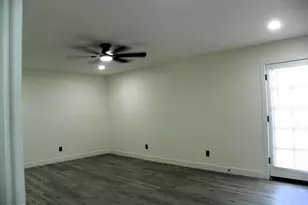 9402 N 18th Street N, Phoenix, AZ 85020 - Photo 17