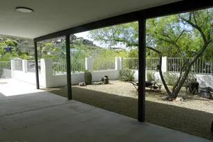 9402 N 18th Street N, Phoenix, AZ 85020 - Photo 63