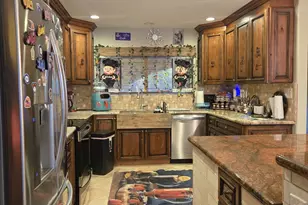 4452 W Windrose Dr, Glendale, AZ 85304 - Photo 17