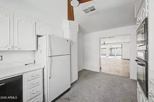 7729 E Rancho Vista Dr, Scottsdale, AZ 85251 - Photo 17